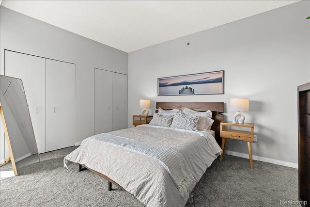 432 S Washington Avenue 1506, Royal Oak, MI 48067