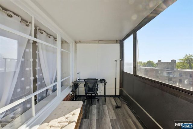 90 Prospect Avenue 8C, Hackensack, NJ 07601