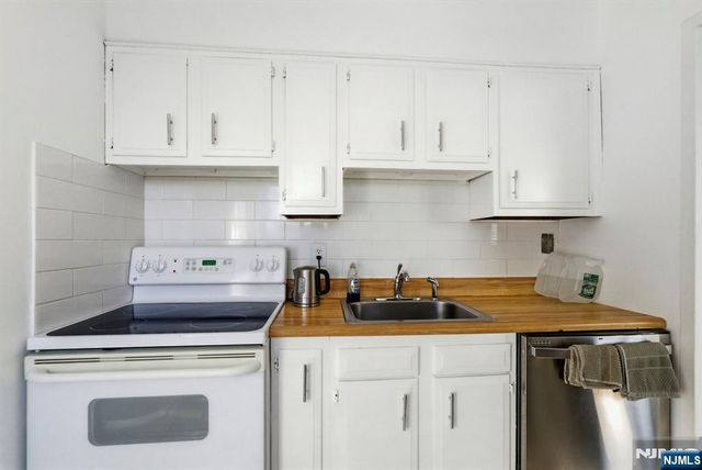 90 Prospect Avenue 8C, Hackensack, NJ 07601