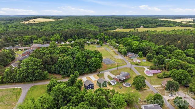 908 Dewey Street, Badin, NC 28009
