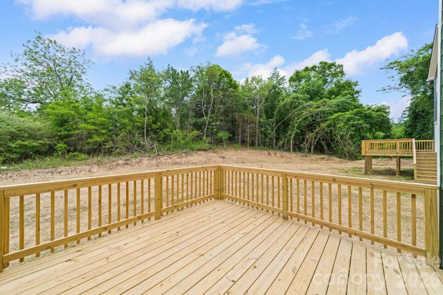 908 Dewey Street, Badin, NC 28009