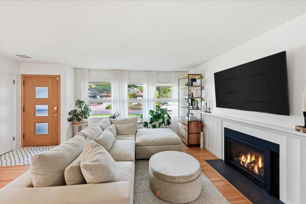 6915 W 23rd Street, Saint Louis Park, MN 55426 — photo 4