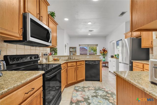 2072 Stonehaven, New Braunfels, TX 78130