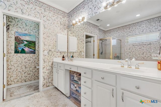 2072 Stonehaven, New Braunfels, TX 78130