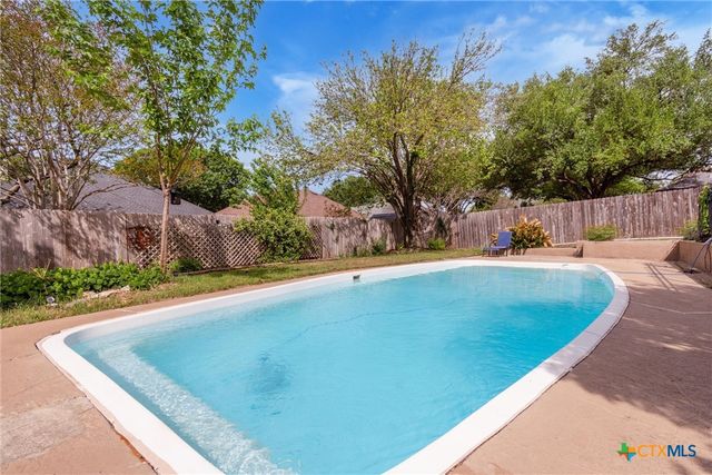 2072 Stonehaven, New Braunfels, TX 78130