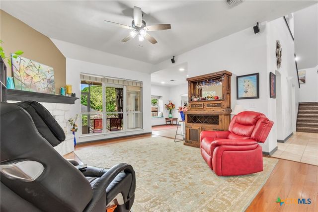 2072 Stonehaven, New Braunfels, TX 78130