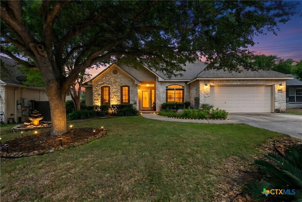 2072 Stonehaven, New Braunfels, TX 78130