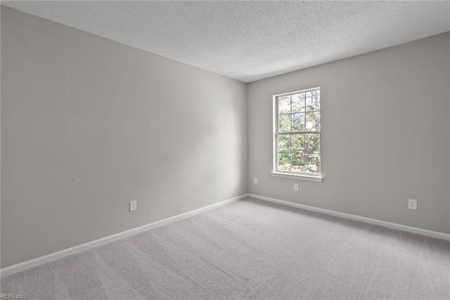 3968 Wyckoff DR, Virginia Beach, VA 23452