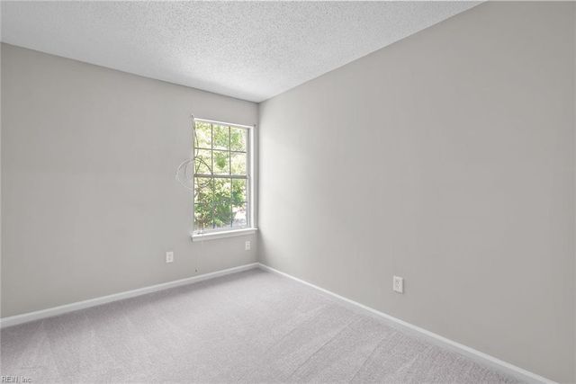 3968 Wyckoff DR, Virginia Beach, VA 23452