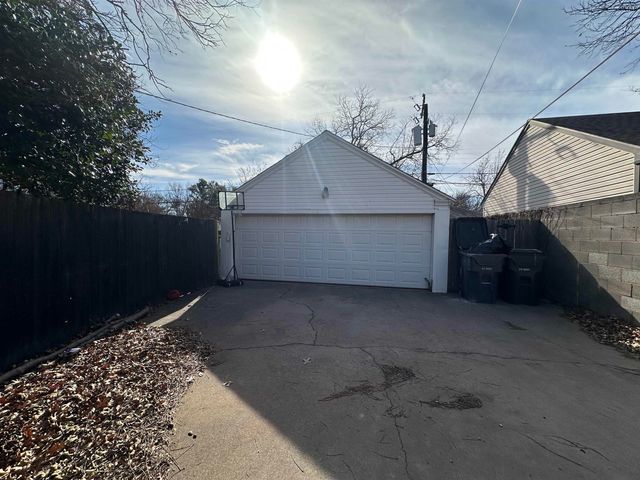 2409 ELLINGHAM DRIVE, Wichita Falls, TX 76308