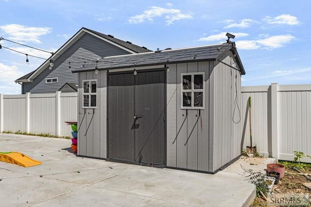 7085 S Hamden Avenue, Idaho Falls, ID 83402