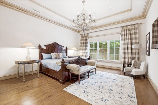 6934 Forest Glen Drive, Dallas, TX 75230