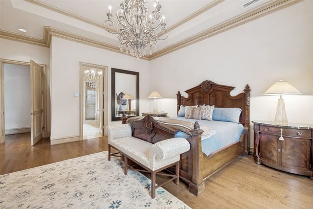 6934 Forest Glen Drive, Dallas, TX 75230