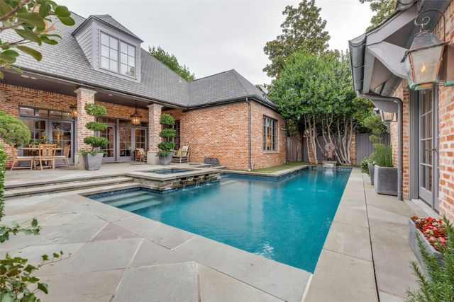 6934 Forest Glen Drive, Dallas, TX 75230