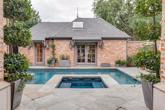 6934 Forest Glen Drive, Dallas, TX 75230