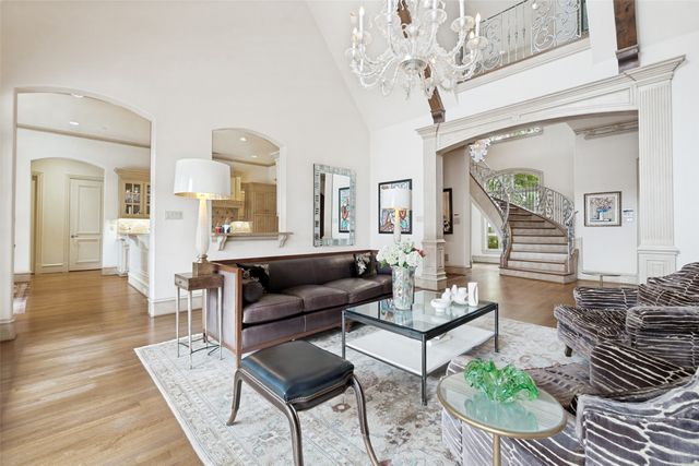 6934 Forest Glen Drive, Dallas, TX 75230