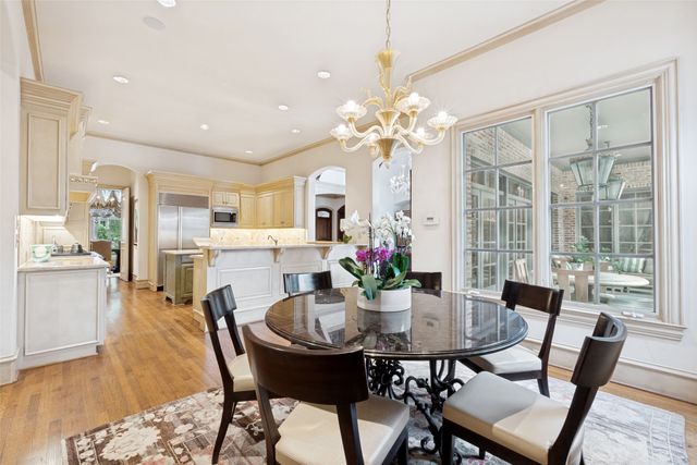 6934 Forest Glen Drive, Dallas, TX 75230