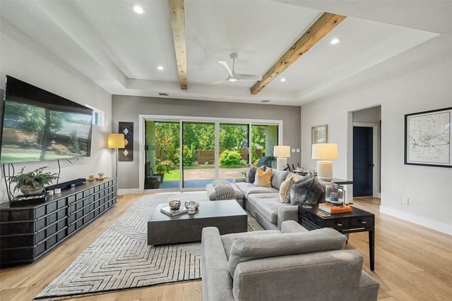 1209 Hilltop Drive TX, Grapevine, TX 76051