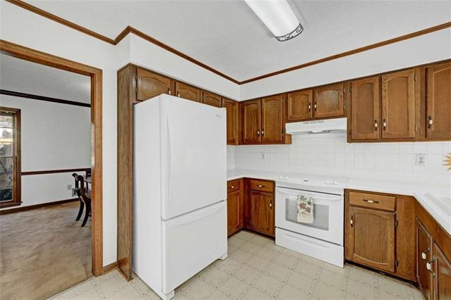 1494 Oak Springs Drive, Marietta, GA 30066