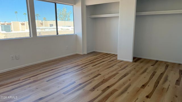 3518 W DUNLAP Avenue 176, Phoenix, AZ 85051
