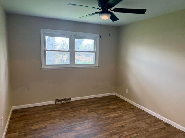 5625 Massachusetts Street, Merrillville, IN 46410