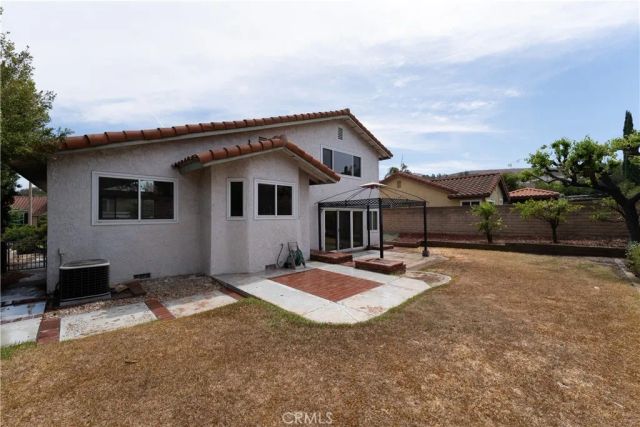945 S Calle Venado, Anaheim Hills, CA 92807