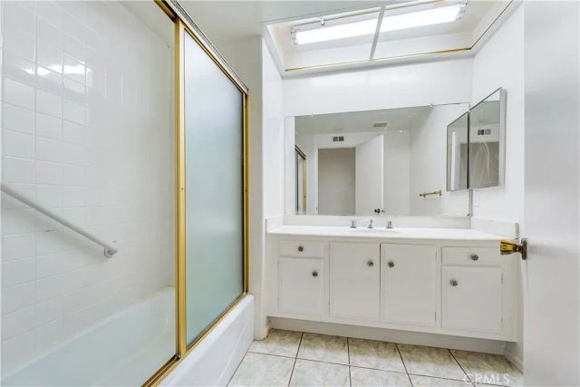 945 S Calle Venado, Anaheim Hills, CA 92807