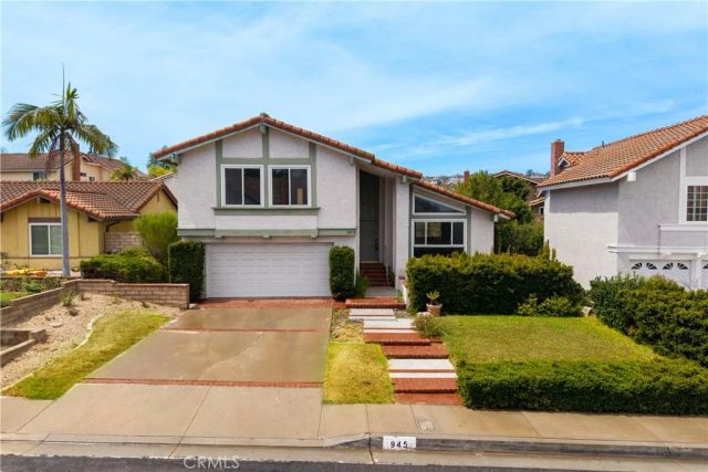 945 S Calle Venado, Anaheim Hills, CA 92807