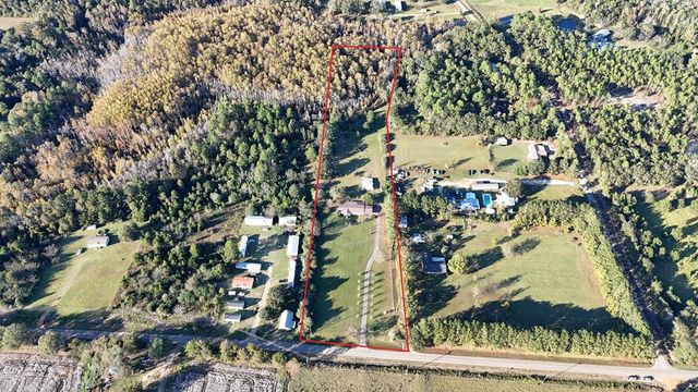 10135 E County Rd 16, Slocomb, AL 36375