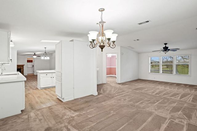 10135 E County Rd 16, Slocomb, AL 36375