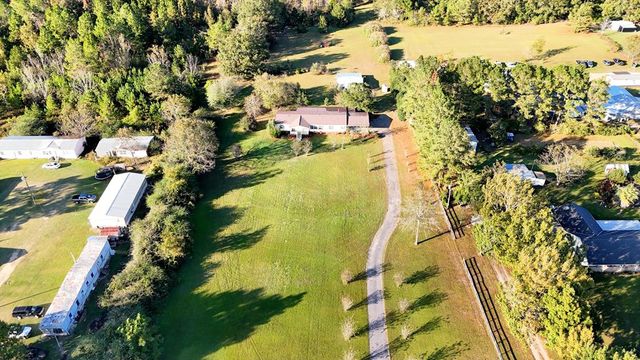 10135 E County Rd 16, Slocomb, AL 36375