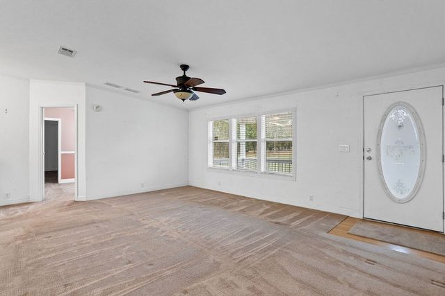 10135 E County Rd 16, Slocomb, AL 36375