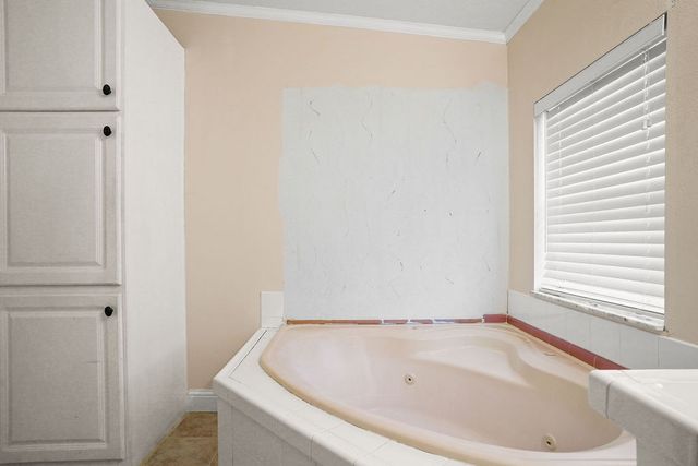 10135 E County Rd 16, Slocomb, AL 36375