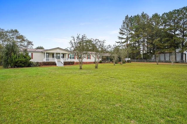 10135 E County Rd 16, Slocomb, AL 36375