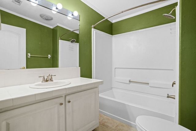 10135 E County Rd 16, Slocomb, AL 36375