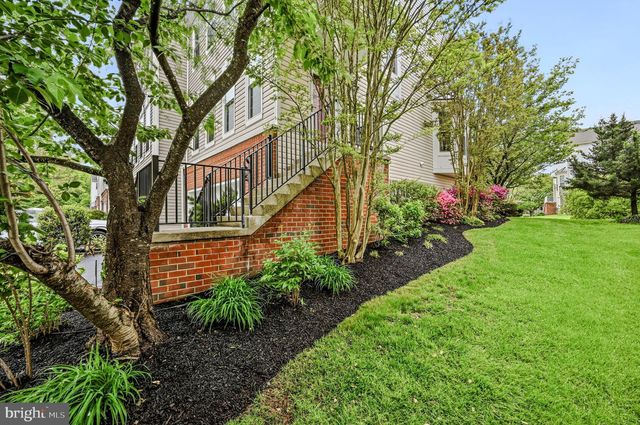 517 E BOXBOROUGH DR, Wilmington, DE 19810