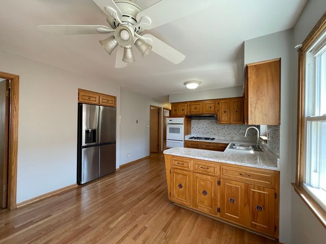 5408 N Central Avenue 2, Chicago, IL 60630