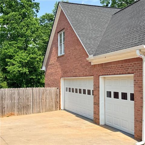 6476 Bellevue Drive, Conyers, GA 30094