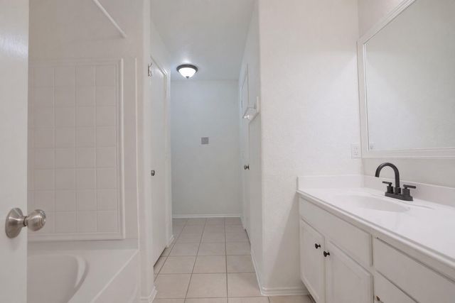 7907 Fire Thorn Lane, Cypress, TX 77433