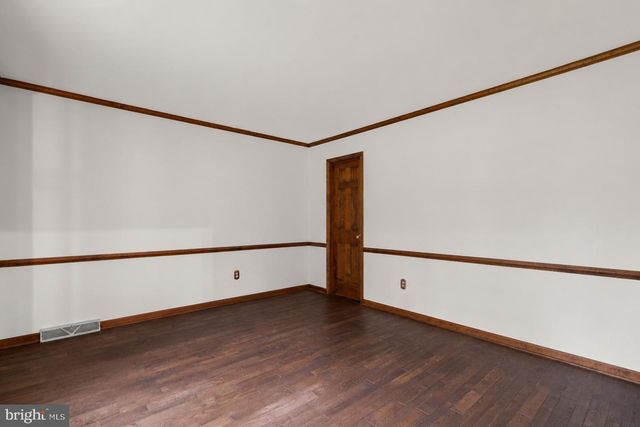 10054 GREEN CLOVER DR, Ellicott City, MD 21042