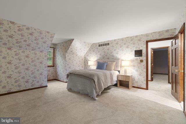 10054 GREEN CLOVER DR, Ellicott City, MD 21042