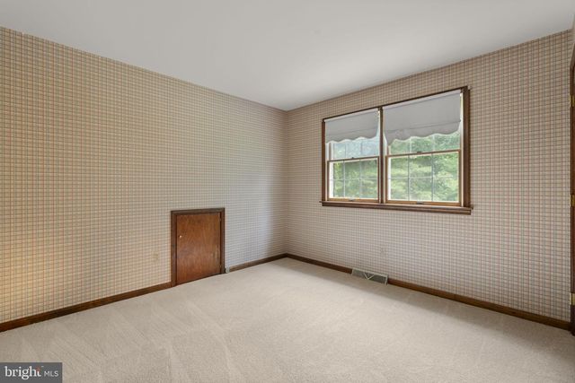10054 GREEN CLOVER DR, Ellicott City, MD 21042