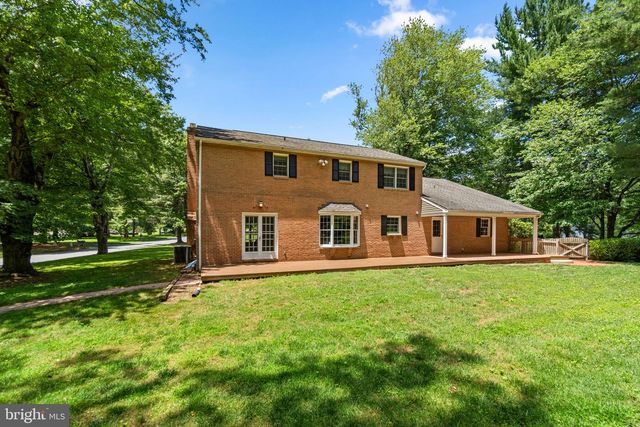 10054 GREEN CLOVER DR, Ellicott City, MD 21042
