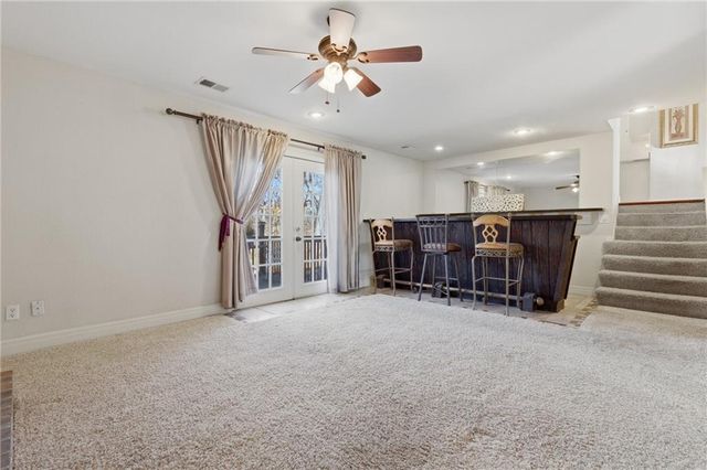 6708 NW 50TH Street, Kansas City, MO 64152