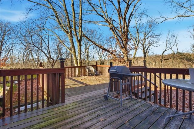 6708 NW 50TH Street, Kansas City, MO 64152