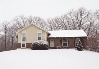 6708 NW 50TH Street, Parkville, MO 64152