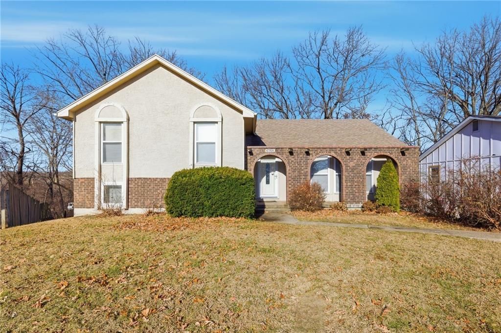 6708 NW 50TH Street, Kansas City, MO 64152