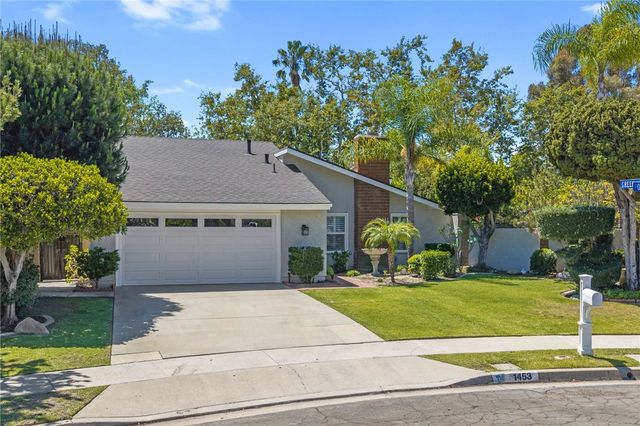 1453 Post, Fullerton, CA 92833