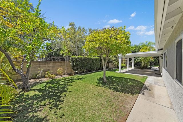1453 Post, Fullerton, CA 92833