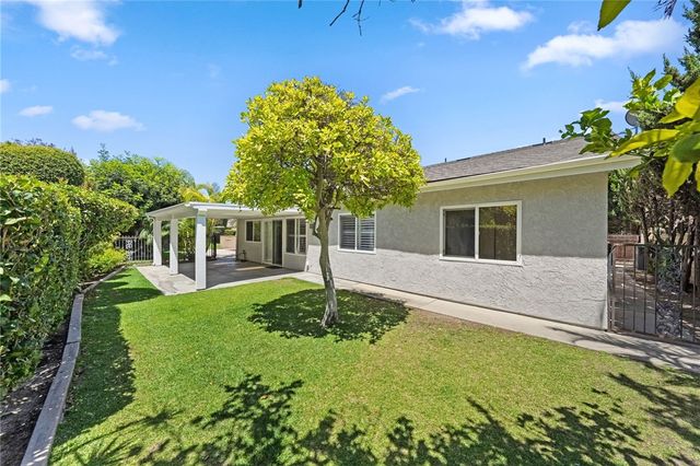1453 Post, Fullerton, CA 92833